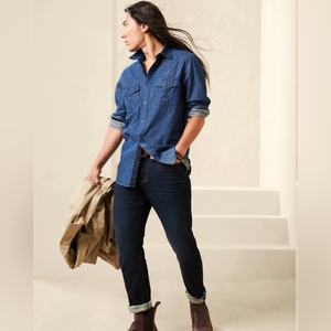 Banana Republic Men’s 32W 32L Dark‎ Blue ATHLETIC-FIT TRAVEL JEAN
